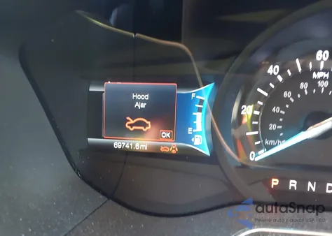 2018 Ford Fusion Energi Se Luxury z USA, uszkodzony, nr VIN 3FA6P0PU2JR274094